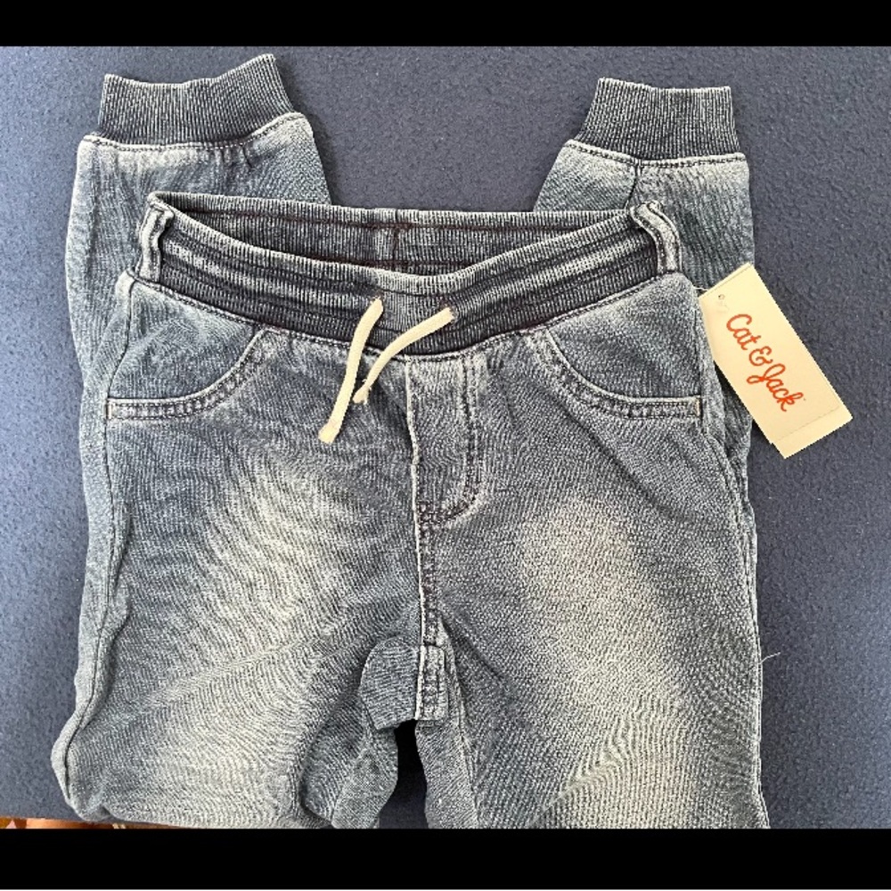 Cat & Jack Joggers - Blue Joggers. Drawstring Waist. Size XS. New in package